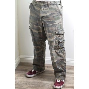 Faded Glory🌿 Camo Cargo Pants